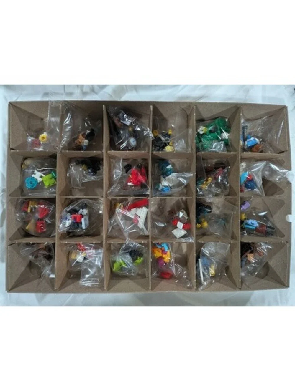 LEGO CITY: Advent Calendar 2023 (60381) Christmas Complete 258 pcs